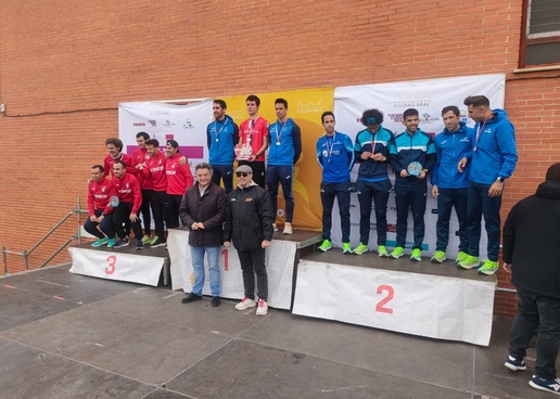 MOHAMED MASSAT Y MARIOLA HERNANDEZ  VENCEDORES DEL CTO. REGIONAL DE 10KM