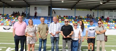 INAUGURADA LA PISTA DE ATLETISMO DE LA  MOLINETA EN VALDEPEÑAS