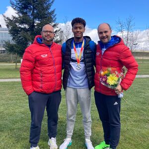 UNAI NARANJO ORO Y ASABU PINÉS PLATA EN SALAMANCA EN EL SUB-20 SHORT TRACK